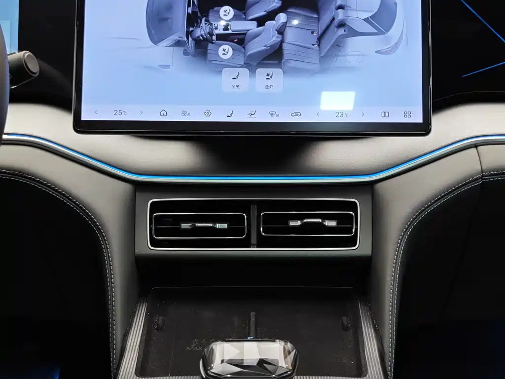 BYD BYD Song L DM-i 2025 Intelligent Driving Edition 160km Premium Model 2025 - thumbnail 18