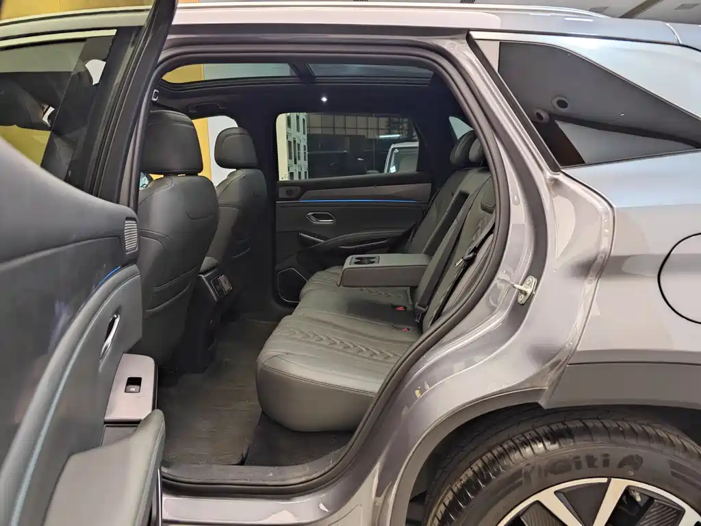 BYD BYD Song L DM-i 2025 Intelligent Driving Edition 160km Premium Model 2025 - thumbnail 21