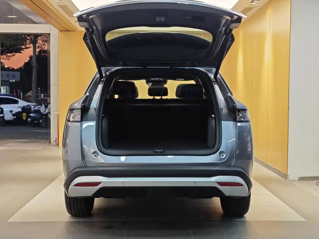 BYD BYD Song L DM-i 2025 Intelligent Driving Edition 160km Premium Model 2025 - thumbnail 26