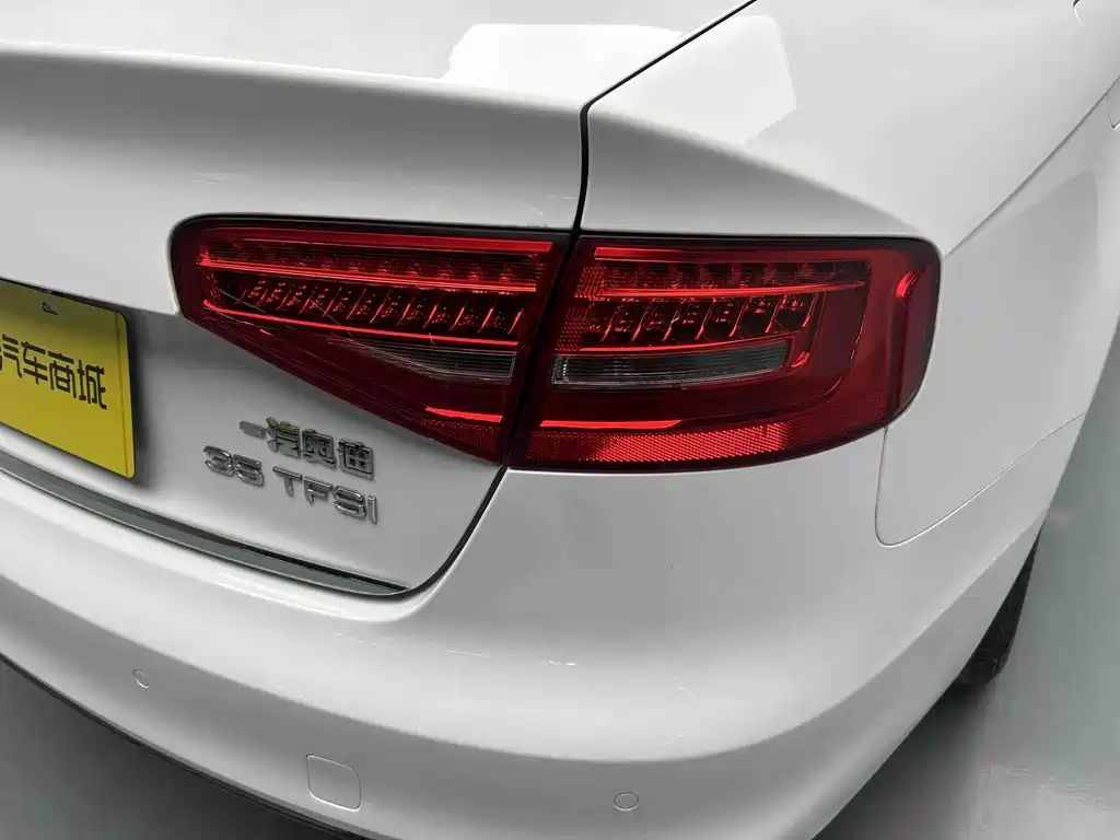 Audi Audi A4L 2016 35 TFSI Classic Edition S line Comfort 2016 - thumbnail 19