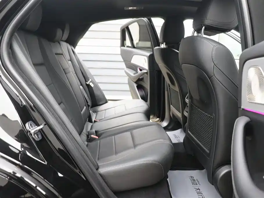 Mercedes-Benz Mercedes-Benz GLE Coupe 2024 GLE 450 4MATIC Coupe SUV Fashion Edition 2024 - thumbnail 19