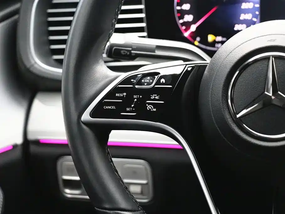Mercedes-Benz Mercedes-Benz GLE Coupe 2024 GLE 450 4MATIC Coupe SUV Fashion Edition 2024 - thumbnail 23