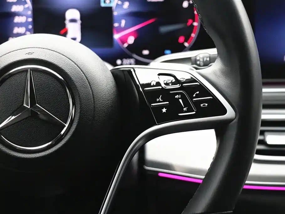 Mercedes-Benz Mercedes-Benz GLE Coupe 2024 GLE 450 4MATIC Coupe SUV Fashion Edition 2024 - thumbnail 24