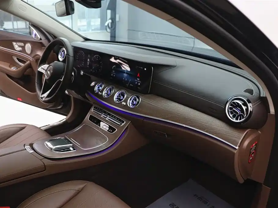 Mercedes-Benz Mercedes-Benz E-Class 2023 Facelift E 300 L Luxury 2023 - thumbnail 23