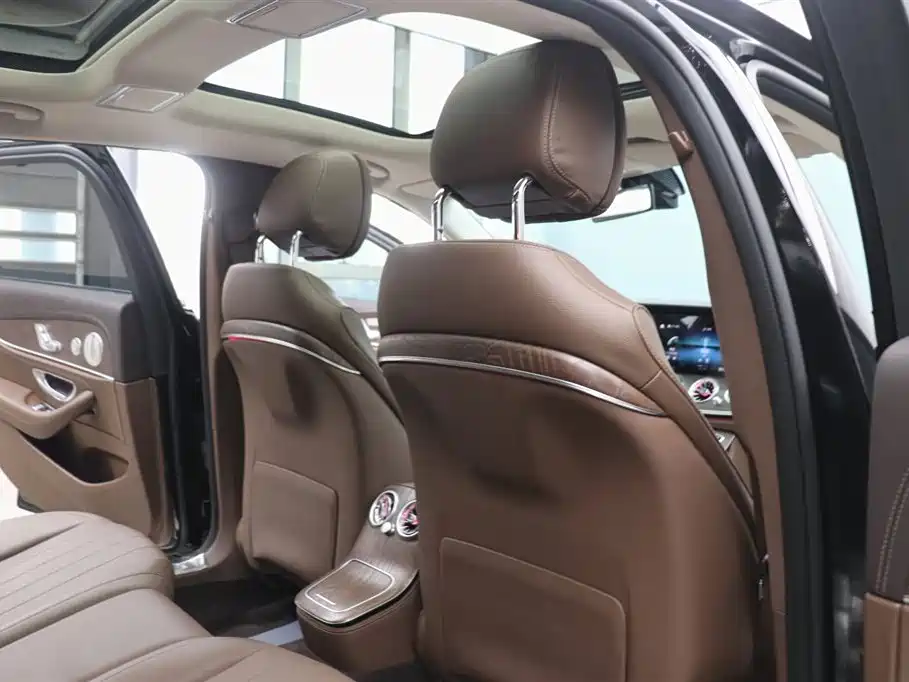 Mercedes-Benz Mercedes-Benz E-Class 2023 Facelift E 300 L Luxury 2023 - thumbnail 25