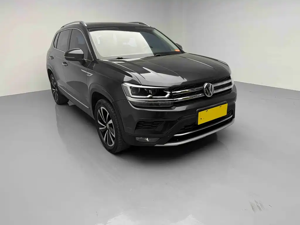 Volkswagen Tharu 2019 330TSI AWD Luxury Edition VI 2020 - thumbnail 2