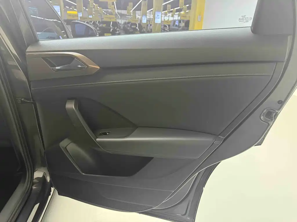 Volkswagen Tharu 2019 330TSI AWD Luxury Edition VI 2020 - thumbnail 10