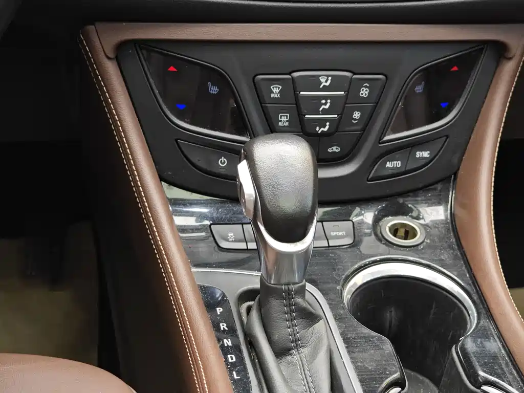 Buick Buick Envision Plus 2020 28T AWD Premium 2020 - thumbnail 17