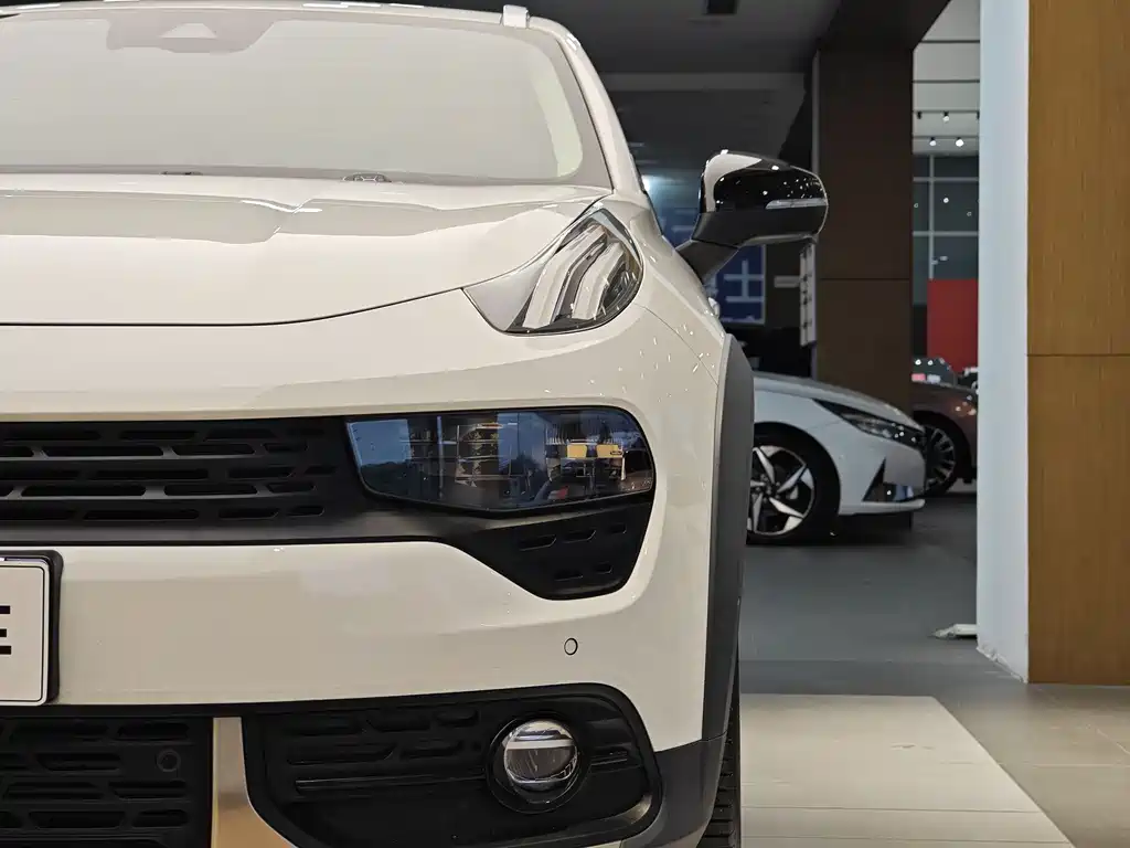 Lynk & Co Lynk & Co 02 2019 High Energy 2.0T Automatic AWD Pro Edition VI 2019 - thumbnail 2