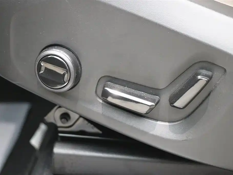Volvo Volvo XC90 2025 Model Year Facelift B5 Inscription Luxury 5-Seat 2026 - thumbnail 12