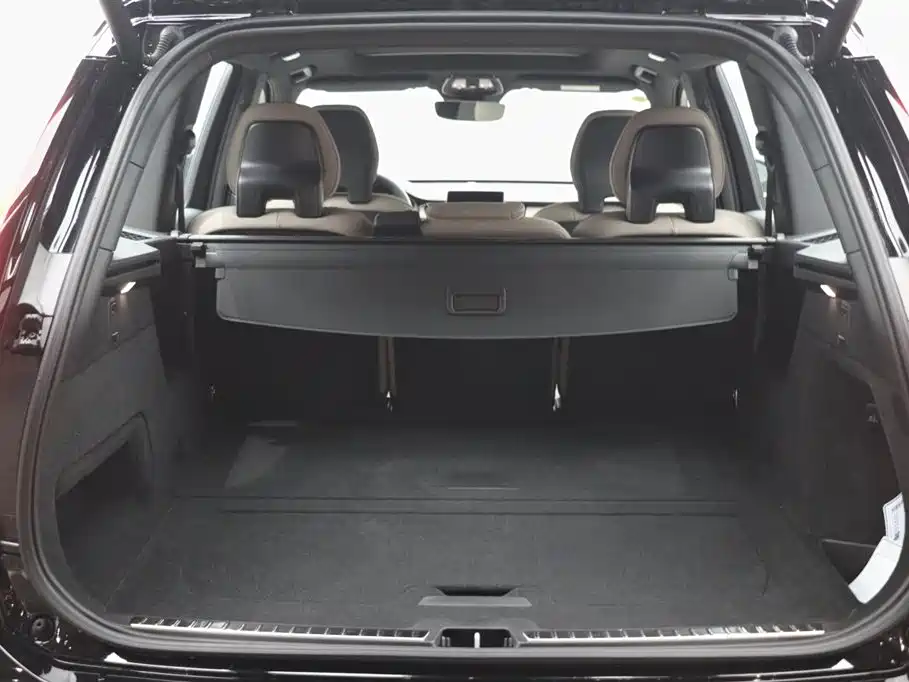 Volvo Volvo XC90 2025 Model Year Facelift B5 Inscription Luxury 5-Seat 2026 - thumbnail 27