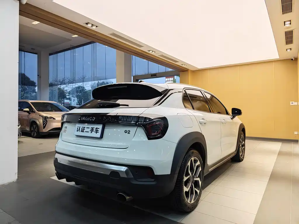 Lynk & Co Lynk & Co 02 2019 High Energy 2.0T Automatic AWD Pro Edition VI 2019 - thumbnail 28
