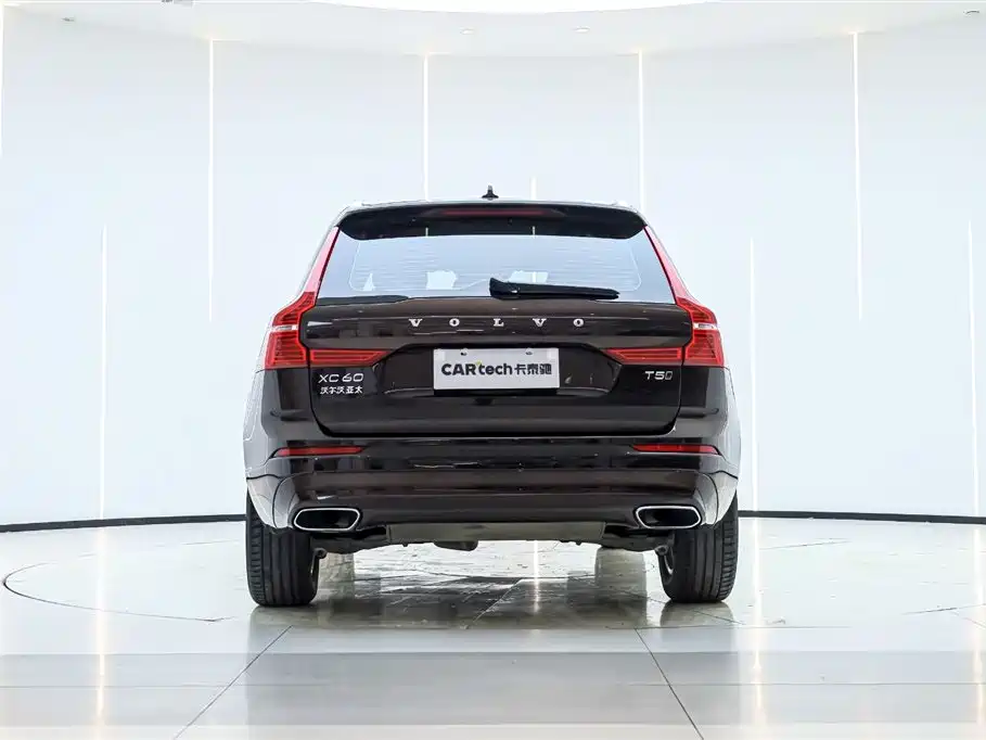 Volvo Volvo XC60 2018 T5 AWD Momentum 2018 - thumbnail 6