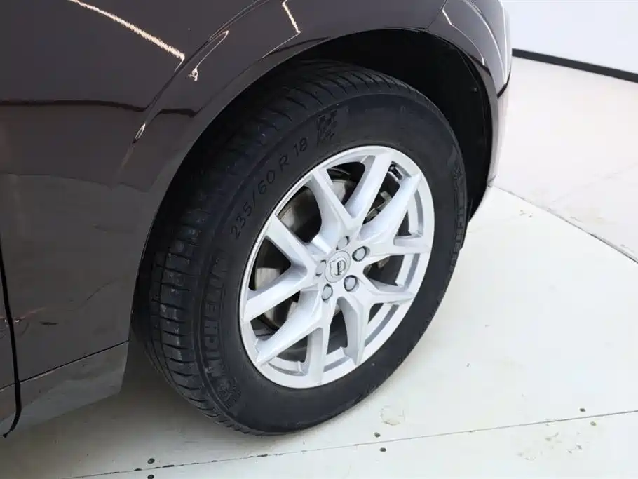 Volvo Volvo XC60 2018 T5 AWD Momentum 2018 - thumbnail 11