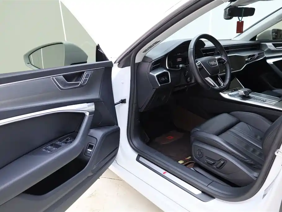 Audi Audi A7 2023 45 TFSI Premium Selection 2024 - thumbnail 17