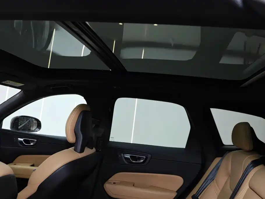Volvo Volvo XC60 2018 T5 AWD Momentum 2018 - thumbnail 22