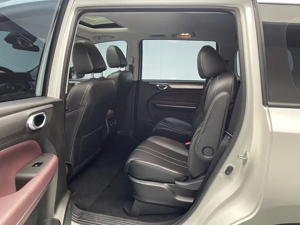 GAC Trumpchi GAC Trumpchi M6 2023 PRO 270T DCT Luxury Edition 2024 - thumbnail 18