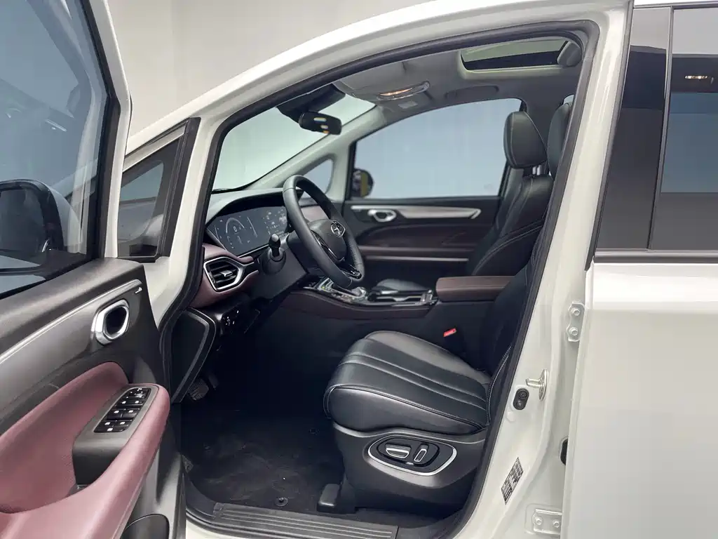 GAC Trumpchi GAC Trumpchi M6 2023 PRO 270T DCT Luxury Edition 2024 - thumbnail 23