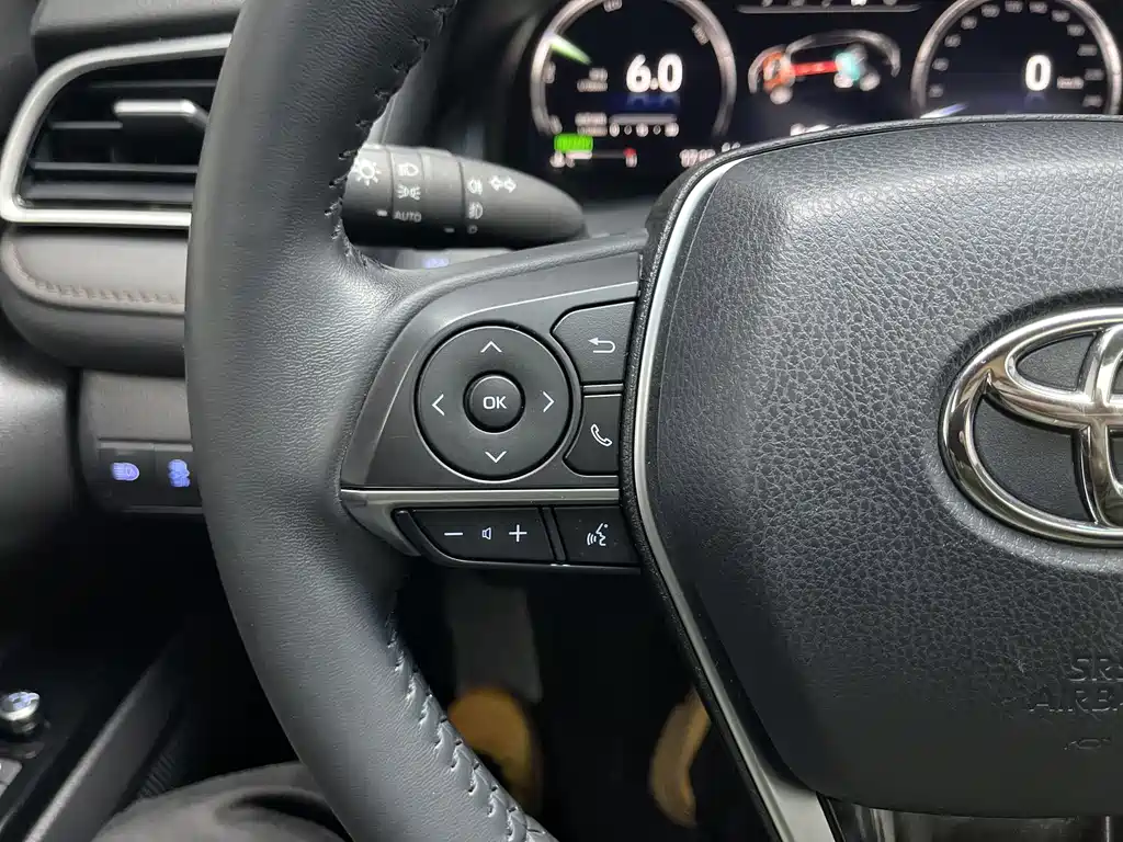 Toyota Toyota Camry 2021 Hybrid 2.5HG Luxury Edition 2023 - thumbnail 11