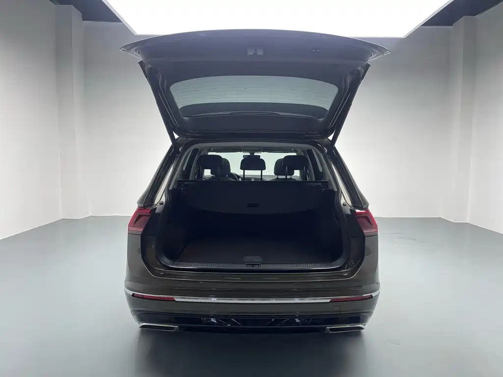 Volkswagen Tiguan L 2020 330TSI Automatic 2WD R-Line Flagship Edition China VI 2020 - thumbnail 23
