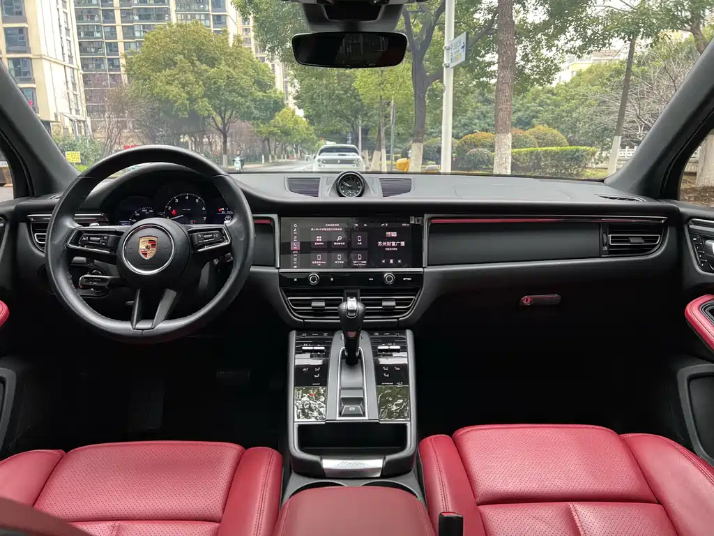 Porsche Porsche Macan 2023 Macan 2.0T 2023 - thumbnail 4