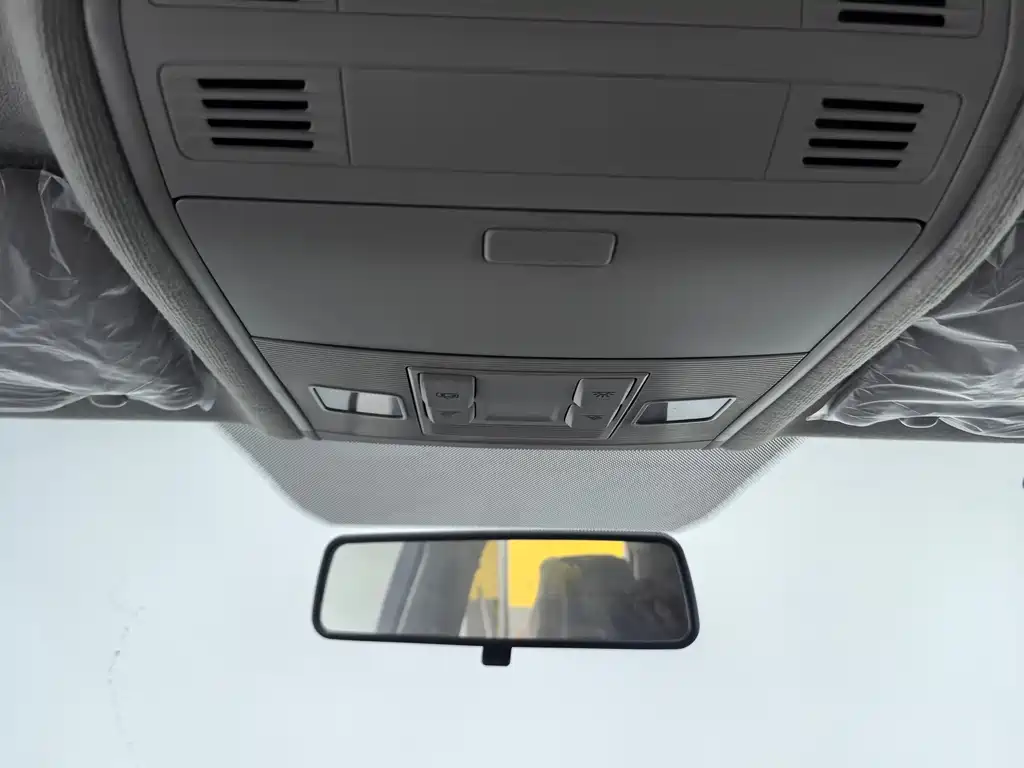 Volkswagen Tiguan 2023 Model Year Facelift 1.5L Automatic Style Edition 2026 - thumbnail 12