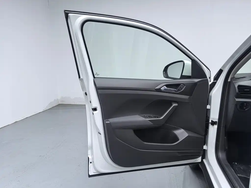 Volkswagen Tiguan 2023 Model Year Facelift 1.5L Automatic Style Edition 2026 - thumbnail 19