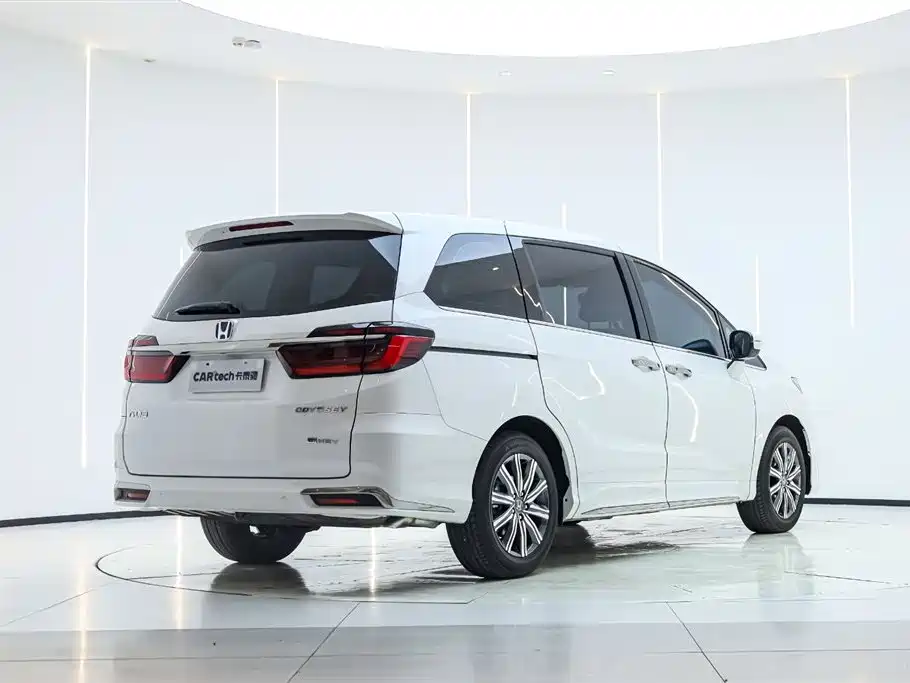 Honda Honda Odyssey 2026 2.0L e:HEV Sharp Joy Edition 2025 - thumbnail 6