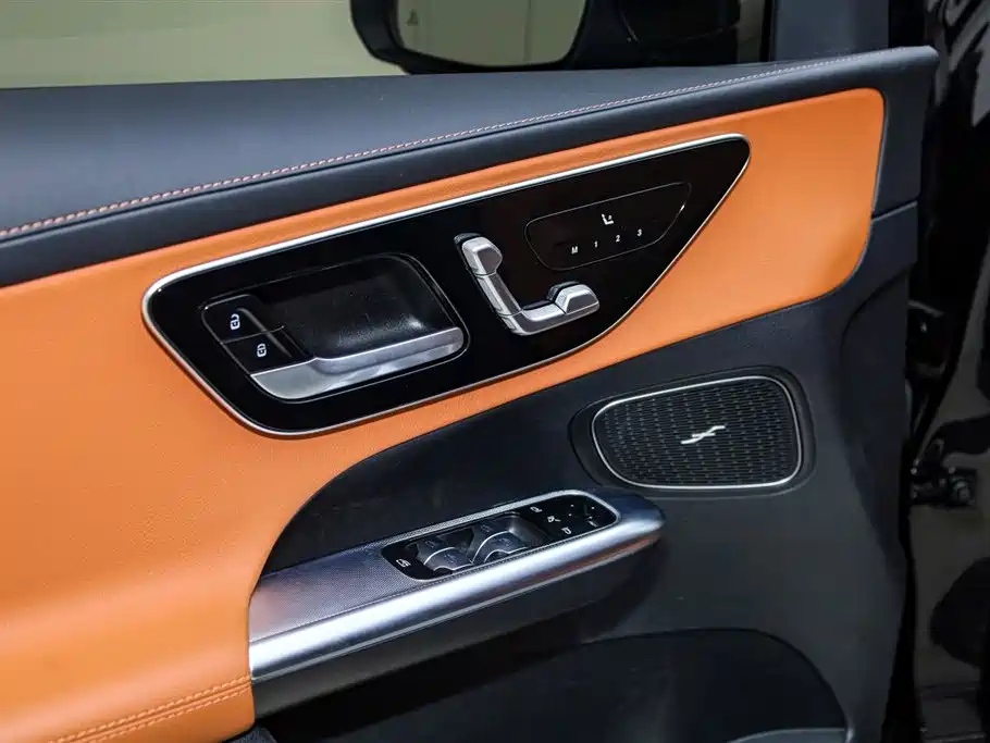 Mercedes-Benz Mercedes-Benz GLC 2025 GLC 260 L 4MATIC Luxury 2025 - thumbnail 14