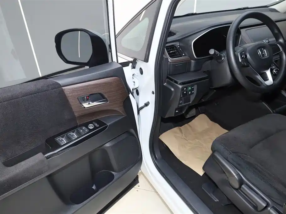 Honda Honda Odyssey 2026 2.0L e:HEV Sharp Joy Edition 2025 - thumbnail 19