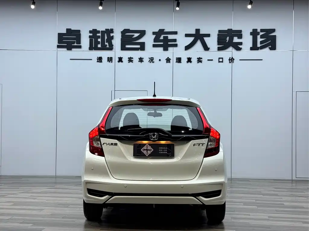 Honda Honda Fit 2018 1.5L CVT Comfort with Sunroof 2018 - thumbnail 6