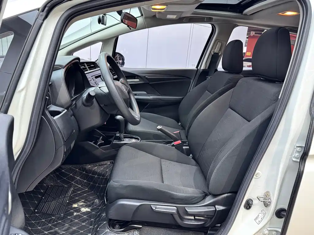 Honda Honda Fit 2018 1.5L CVT Comfort with Sunroof 2018 - thumbnail 9
