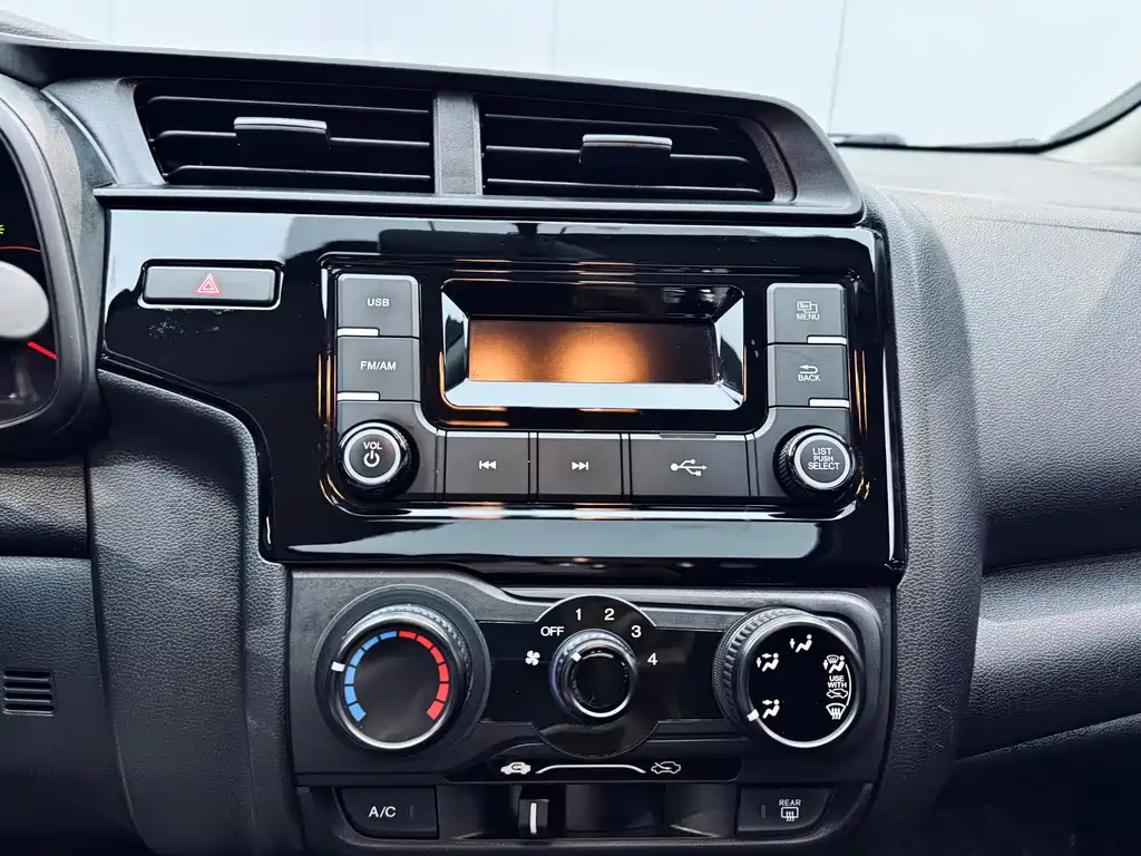 Honda Honda Fit 2018 1.5L CVT Comfort with Sunroof 2018 - thumbnail 12