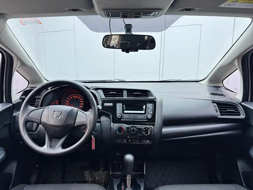 Honda Honda Fit 2018 1.5L CVT Comfort with Sunroof 2018 - thumbnail 15