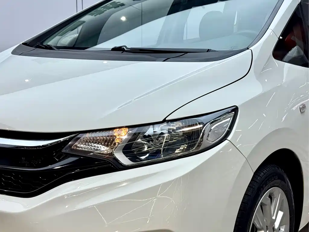 Honda Honda Fit 2018 1.5L CVT Comfort with Sunroof 2018 - thumbnail 18