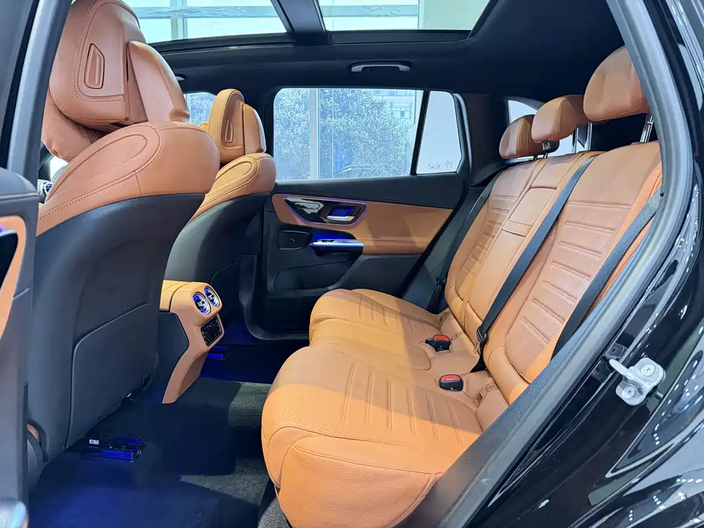 Mercedes-Benz Mercedes-Benz GLC 2024 Facelift GLC 300 L 4MATIC Sport 5-Seat 2024 - thumbnail 17