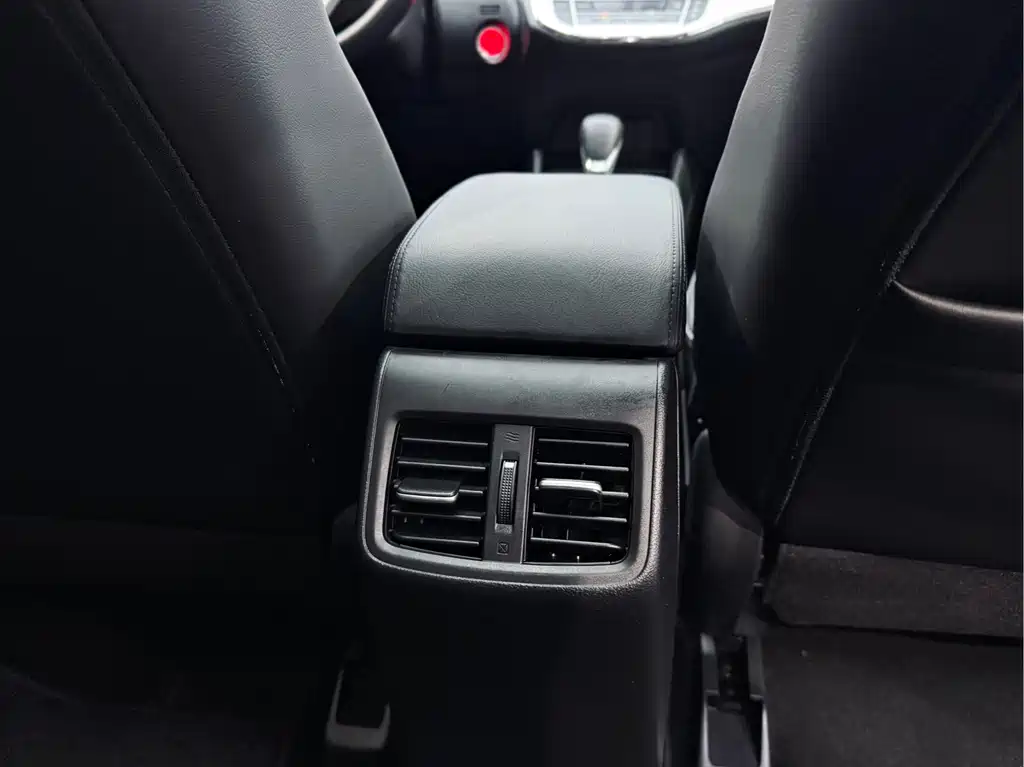 Honda Honda Jade 2017 1.8L Automatic Comfort Edition 5-seater 2019 - thumbnail 18