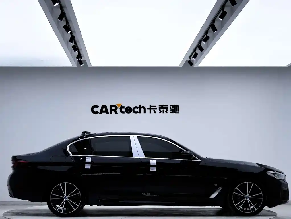 BMW BMW 5 Series 2022 530Li Leading Model M Sport Package 2022 - thumbnail 6