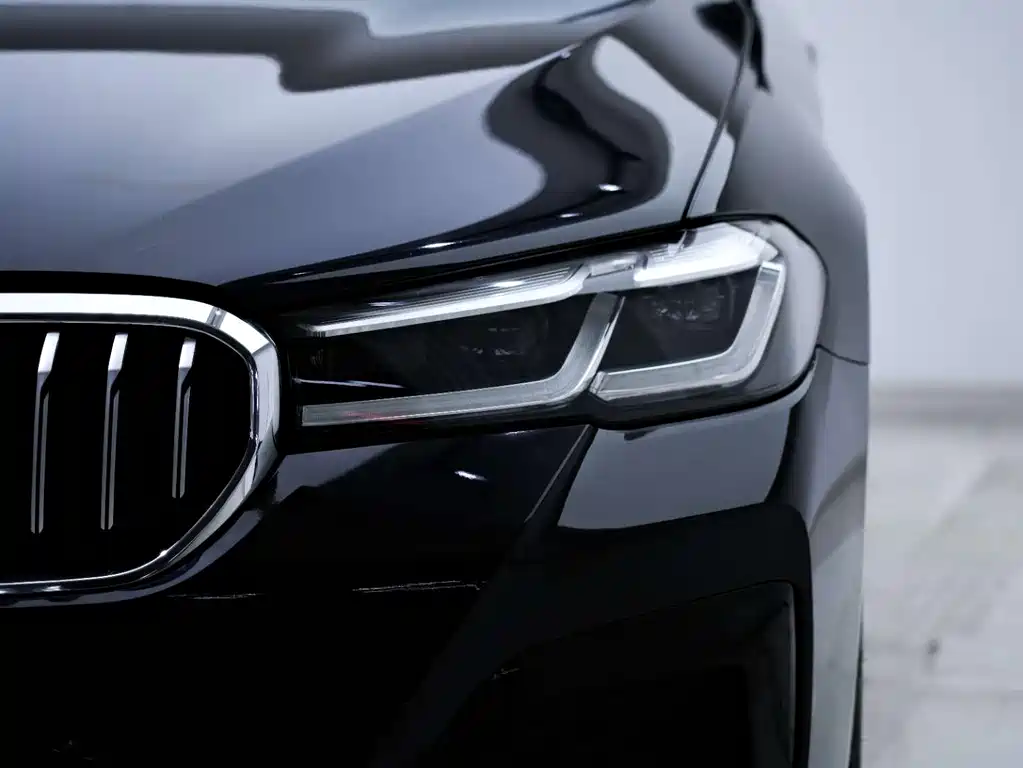 BMW BMW 5 Series 2022 530Li Leading Model M Sport Package 2022 - thumbnail 8