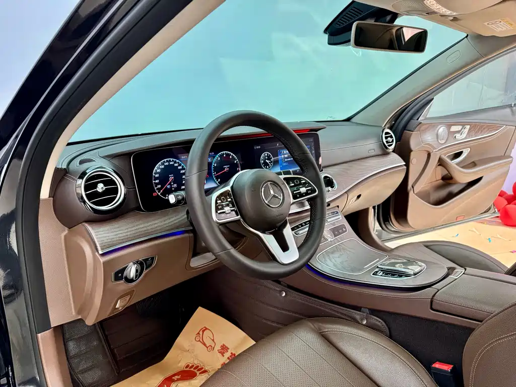 Mercedes-Benz Mercedes-Benz E-Class 2020 E 300 L Fashion Edition 2020 - thumbnail 8