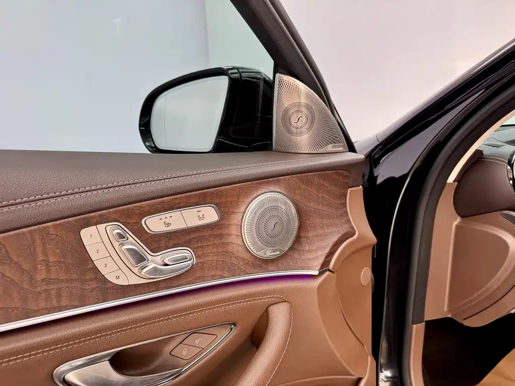 Mercedes-Benz Mercedes-Benz E-Class 2020 E 300 L Fashion Edition 2020 - thumbnail 10