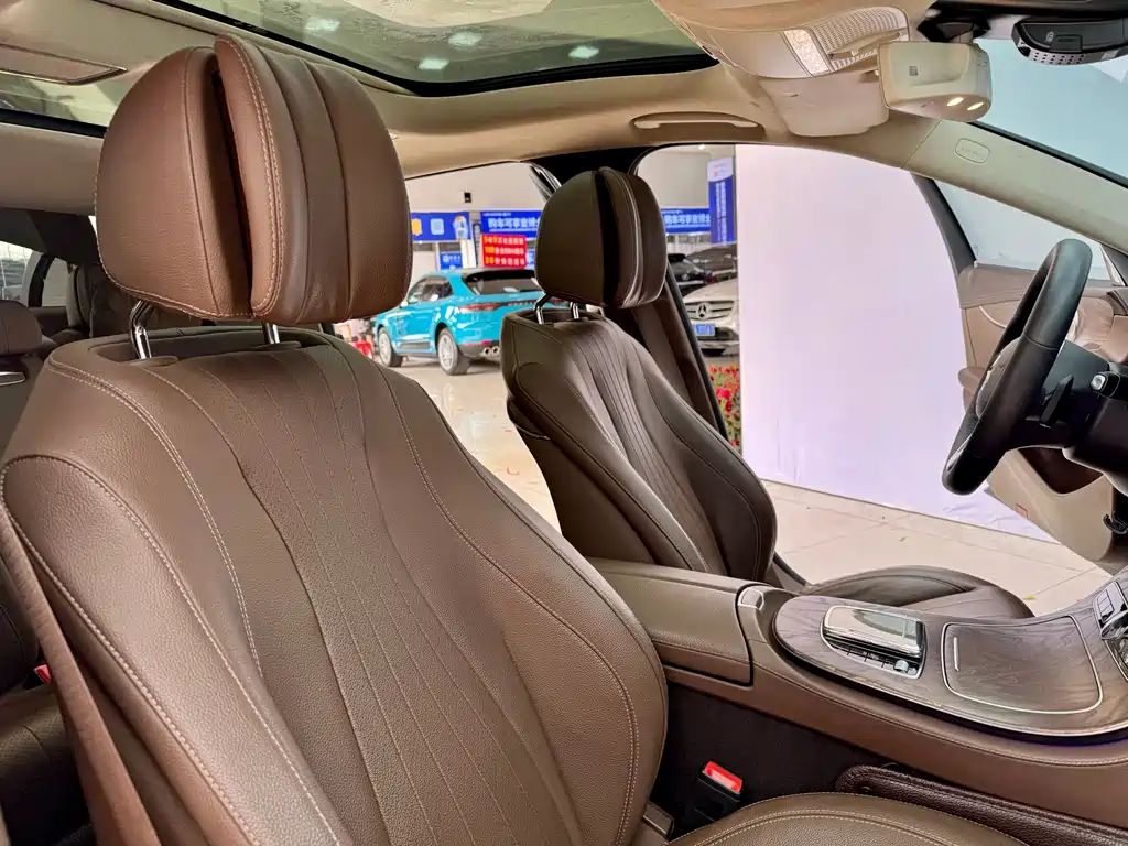 Mercedes-Benz Mercedes-Benz E-Class 2020 E 300 L Fashion Edition 2020 - thumbnail 17