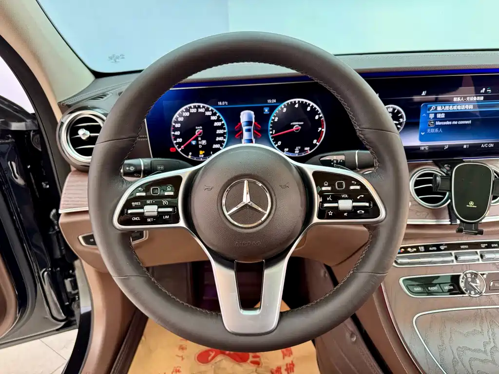 Mercedes-Benz Mercedes-Benz E-Class 2020 E 300 L Fashion Edition 2020 - thumbnail 18