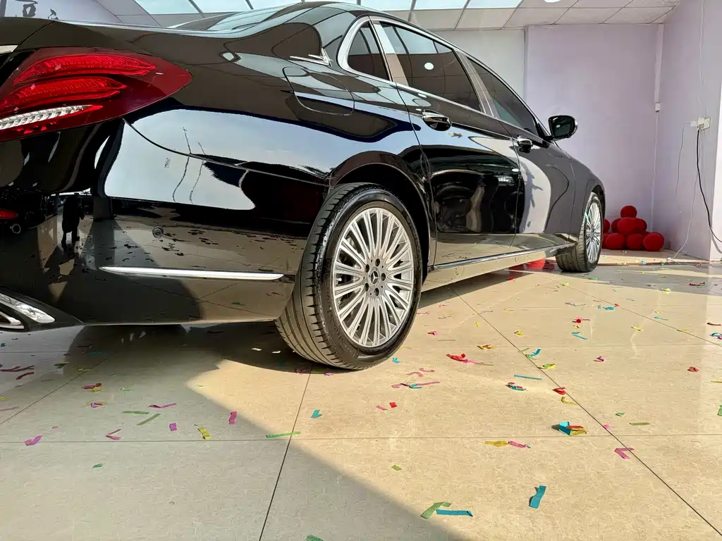 Mercedes-Benz Mercedes-Benz E-Class 2020 E 300 L Fashion Edition 2020 - thumbnail 23