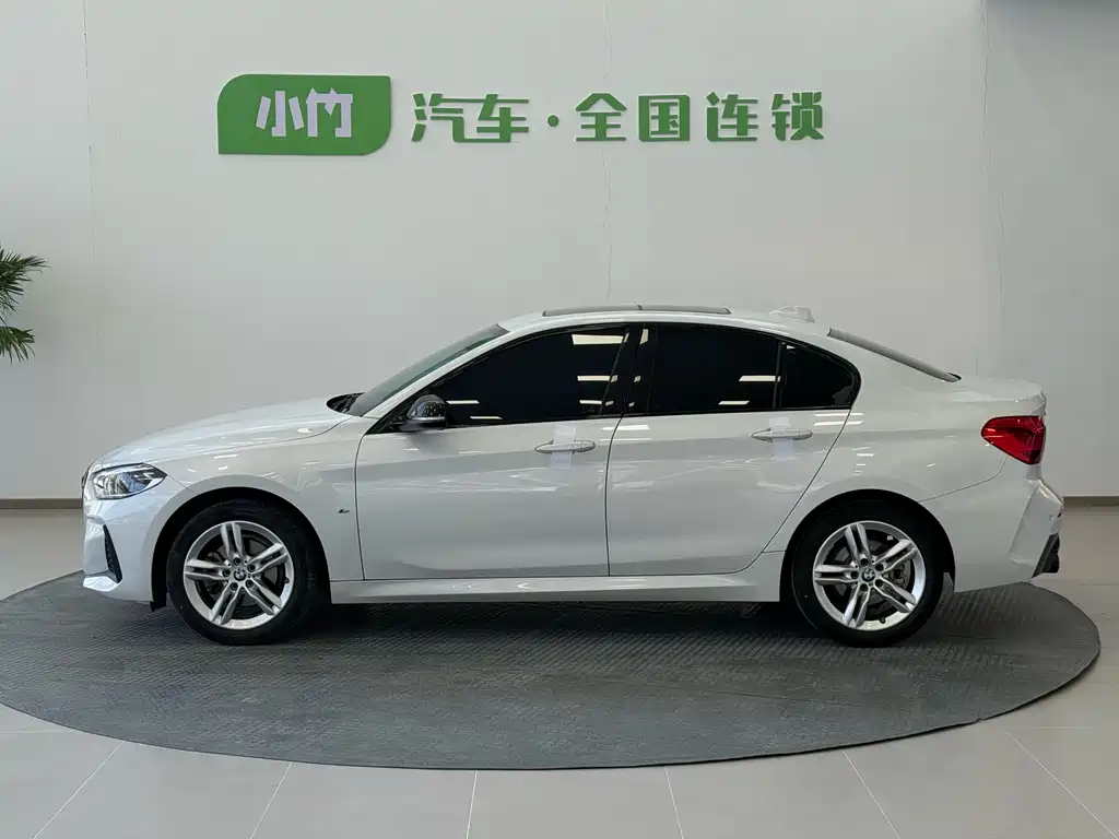 BMW BMW 1 Series 2022 120i M Sport Shadow Night Edition 2022 - thumbnail 3