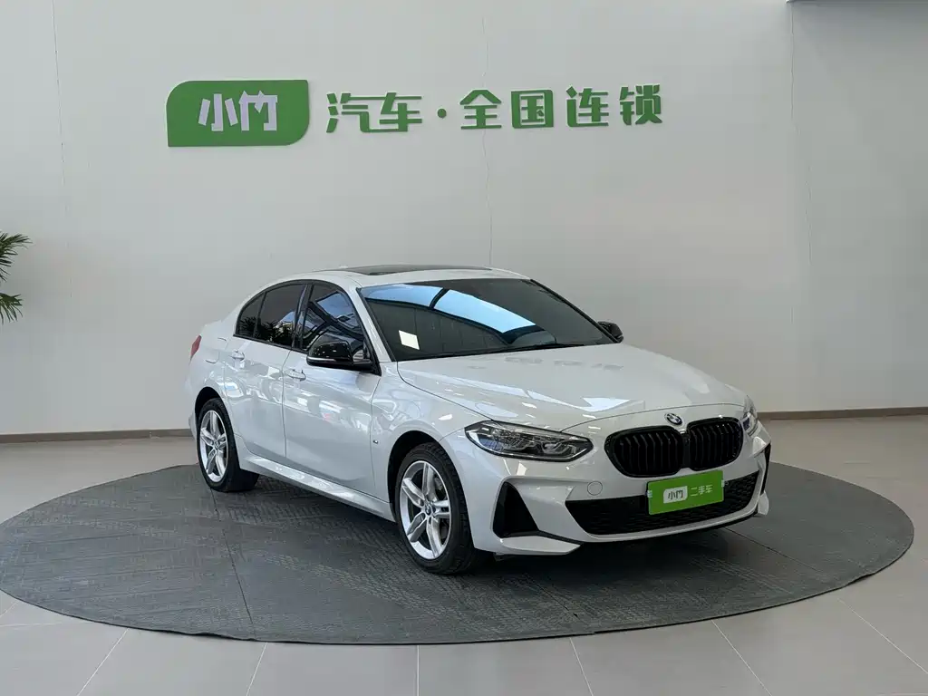 BMW BMW 1 Series 2022 120i M Sport Shadow Night Edition 2022 - thumbnail 4