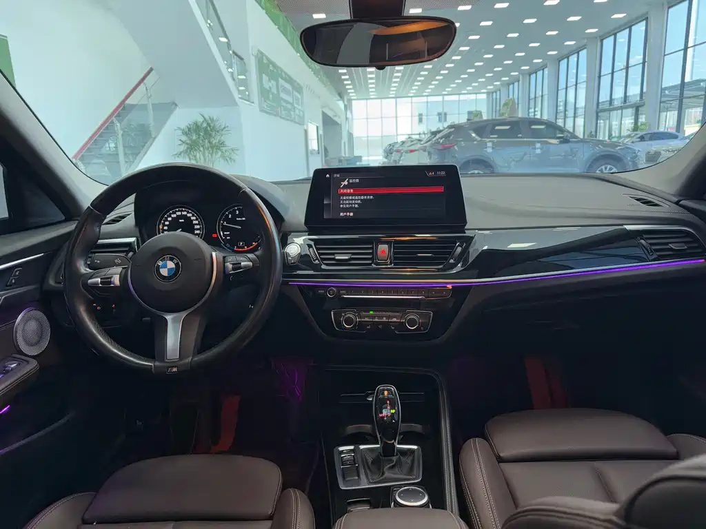 BMW BMW 1 Series 2022 120i M Sport Shadow Night Edition 2022 - thumbnail 22