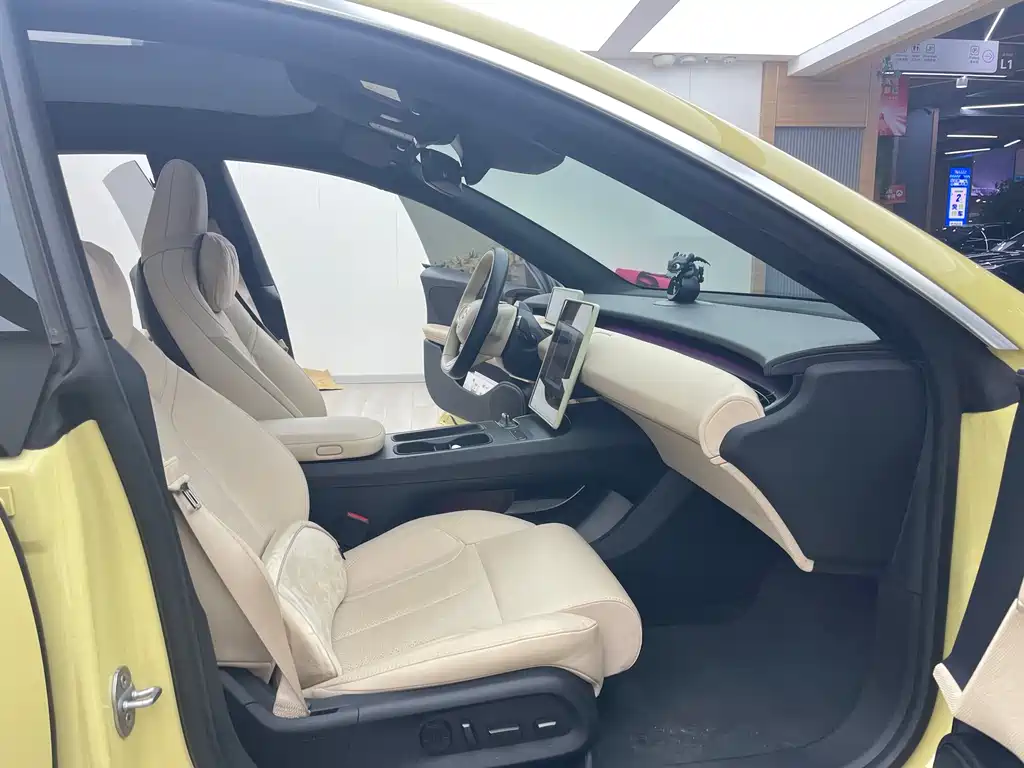 NIO NIO ET5T 2024 75kWh Touring 2024 - thumbnail 7