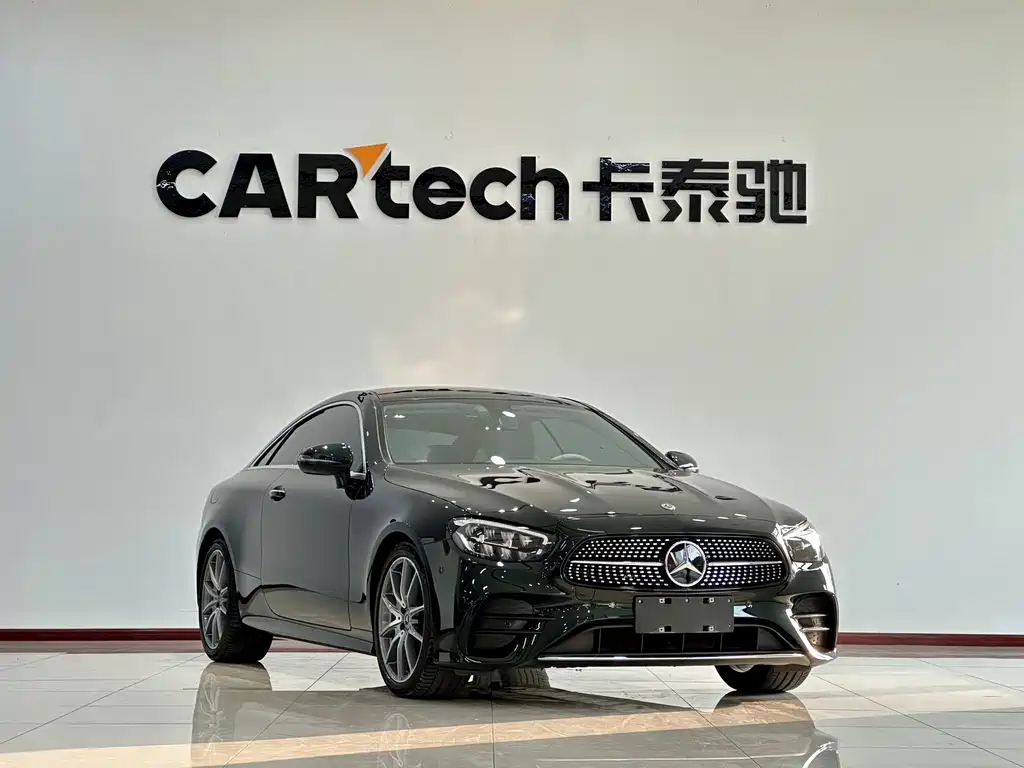 Mercedes-Benz Mercedes-Benz E-Class Coupe E 260 2023 Model 2023 - thumbnail 2