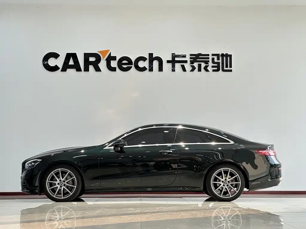 Mercedes-Benz Mercedes-Benz E-Class Coupe E 260 2023 Model 2023 - thumbnail 4